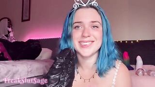 Babe fucked by an ass-fucking machine until her hole is destroyed