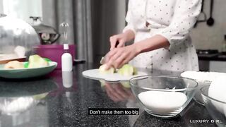 Luxury Girl prepares American pie and gets fucked in the kitchen