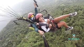 The beautiful Mariana Martix squirts while flying a parachute over the sea