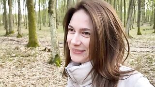 The wife made a blowjob and had sex with a forester outdoors
