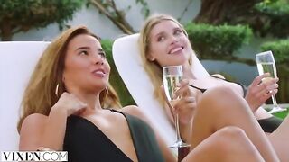 Dream threesome with vixen girls Agatha, Freya & Lika