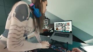If you hate the streamer, you can fuck her