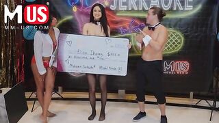 Brunette beauty Eliza Ibarra rides Jay Romero’s cock