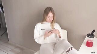 The girl was throwing her legs on the table and received a cumshot