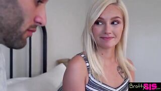 Guy fucked his stepsister, who didn’t know about his big cock size