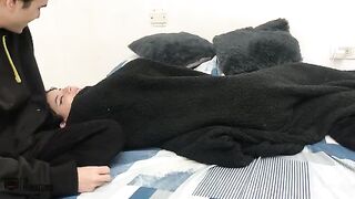 To forget my boyfriend, I fucked another guy’s dick hard