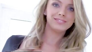 You have to listen to my every command and desire - Mylf's seductive stepmom action