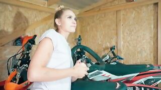 Hot babe thanked me for repairing her motorcycle with hardcore sex