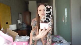 I tried on see-through lingerie and uploaded it to YouTube - Natasha Kirsten