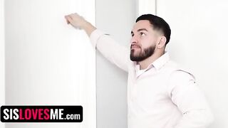Clever stepsis Vivian Taylor gets knocked up by her bro in a taboo scene