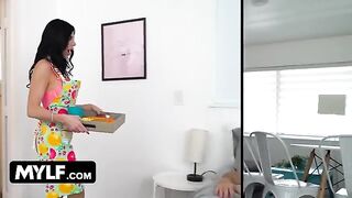 Housewife Piper Press gets banged hard and deep in the kitchen