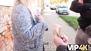 The man made a bet with his friend that he would seduce a girl with big boobs
