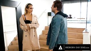 Aiden Ashley gets her pussy smashed by a furious boyfriend in a rough session