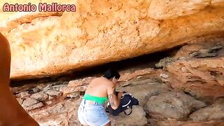 An Argentine slut got fucked outdoors by a muscular guy