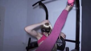 Fit teen gets her pussy and ass smashed at the gym