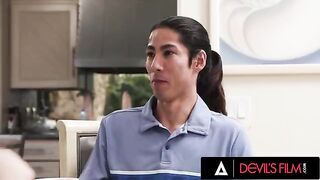 A horny guy cheats on his GF with the sexy stepsis