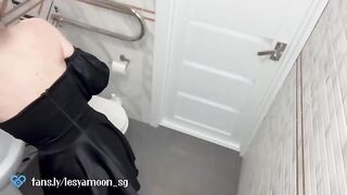 First night sex in the toilet with a guy after a first date