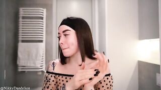 A girl woke up with a stranger and had sex again