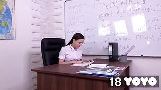 I dreamed of fucking my teacher and I brought myself to his chair