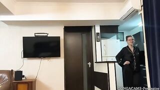 Stepmom doesn’t mind fucking even in front of dad