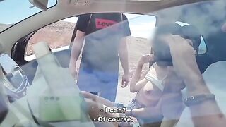Stranger masturbates and cum on a passerby after cutting his dick in the street