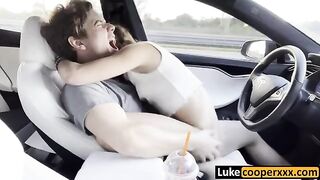 Teen babe fucked on the way home in her car