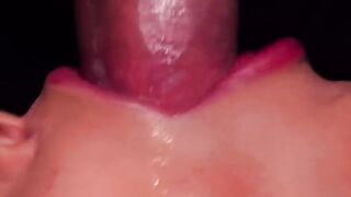 Babe broke the condom and got all the cum in her mouth