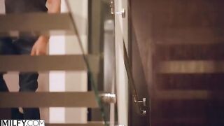 Lauren Phillips is a horny housewife who loves to anal sex