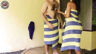 Hot amateur couple enjoy romantic sex in the bathtub