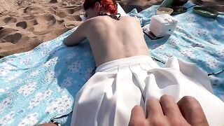 A couple has sex on the beach and gets caught, wild public sex