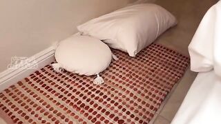 Sharing a bed with my sister's best friend - PorrNo