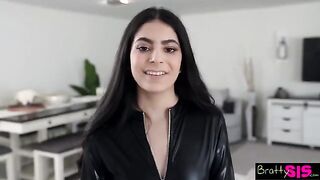 Angel Gostosa tells stepbro not to touch himself without permission - BrattySis
