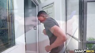 Damion Dayski knocked on the wrong door, but the sexy redhead Arietta Adams let him in anyway