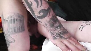 First MFM threesome with Mr. BWC for HotmessJessXXX, a steamy homemade scene