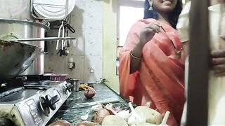 Indian threesome sex video with Mumbai As Hu’s hardcore action