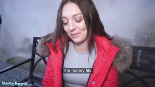 Public agent screwed Isabela de Laa in the street for a quick buck