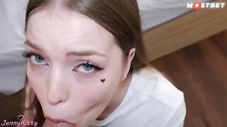 The delivery girl was fucked by a random stranger