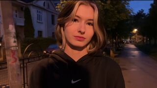 An 18-year-old girl gets fucked by a rich guy on their first date
