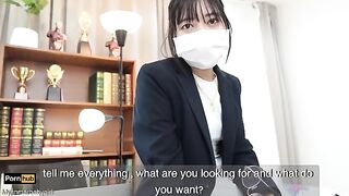The gardener pulled off the pants of the Asian teacher Mya Mya in the classroom