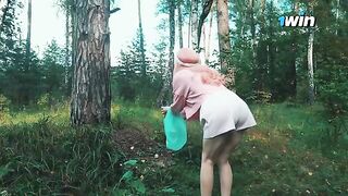 A girl got lost in the forest and met a forester with an impressive endowment