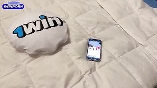 The stepson fucked her wet pussy before her date in HD