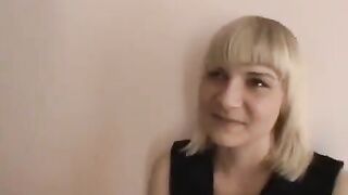The young guy learned to lick the pussy of his girlfriend, a skill he never mastered before