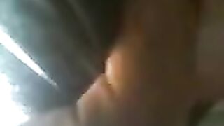 On the bus, he clung to the ass of the girl tightly