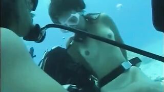 Fella has sex with a girl with a hairy cunny under the water