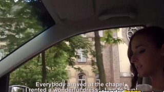 A newly married woman has an affair with a taxi driver in his car