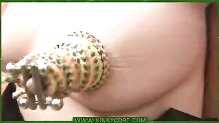 Labial piercing with needles - Needle Play - Hood Perineum