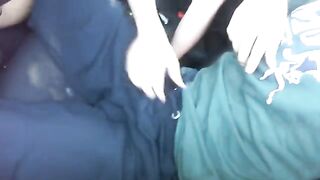 The pretty girl started sucking cock in the car