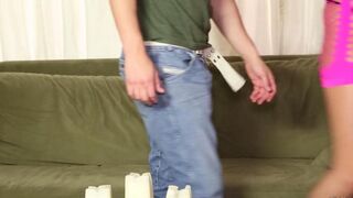 Massage girl let the guy cum inside her blonde hair