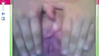 A girl showed her huge pussy in the chat right next to the camera