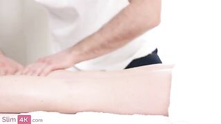 Masseur with a handsome face seduced his client Sweetie
